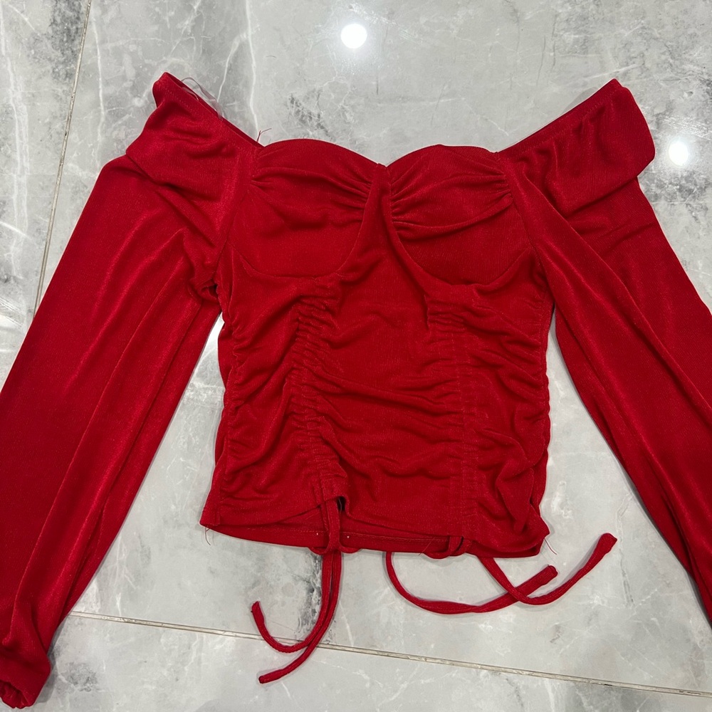 Women’s Red Corset Crop top. Built in bra. Adjustable length. Sz small.
